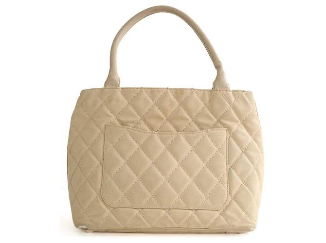 Medaillon Chanel Borsa Tote Medaglione in Pelle Beige - vista 4