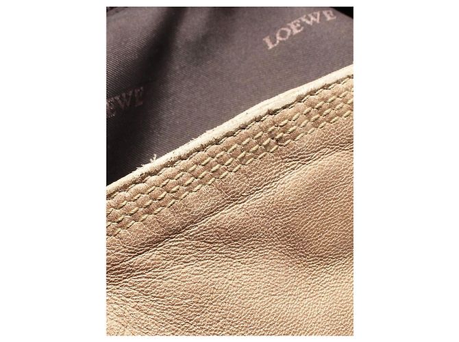 Loewe Borsa Aire in Nappa Dorata D'oro - vista 7