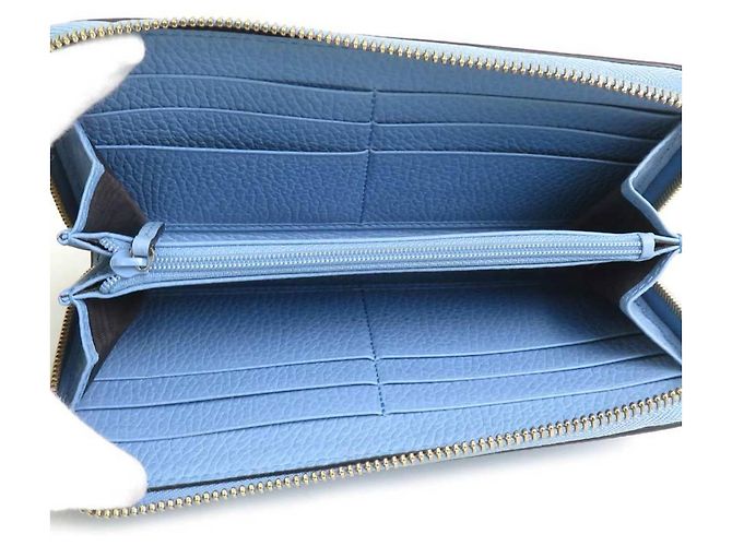 Gucci Langer Geldbeutel aus hellblauem Leder - Ansicht 3