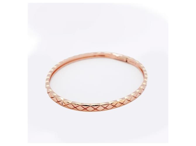 Bracciale Mini Coco Crush di Chanel in Oro Rosa - vista 2