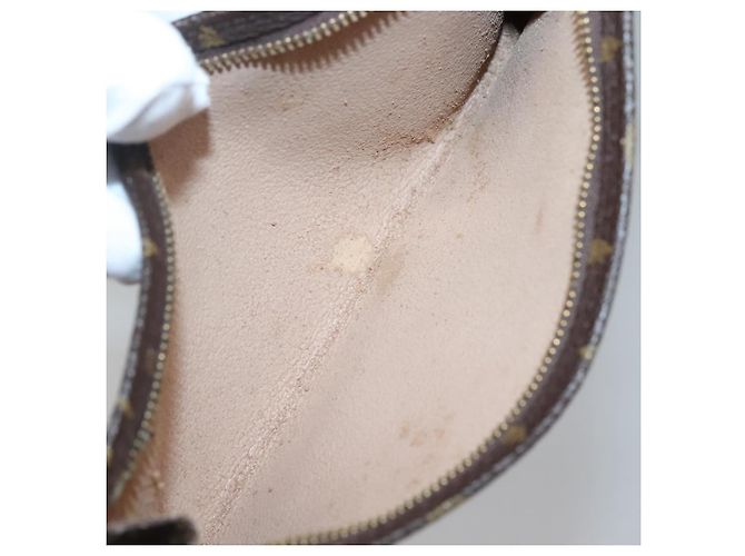 Bucket LOUIS VUITTON Monogramma Secchiello GM Pochette Accessorio LV Auth 138295 - vista 14