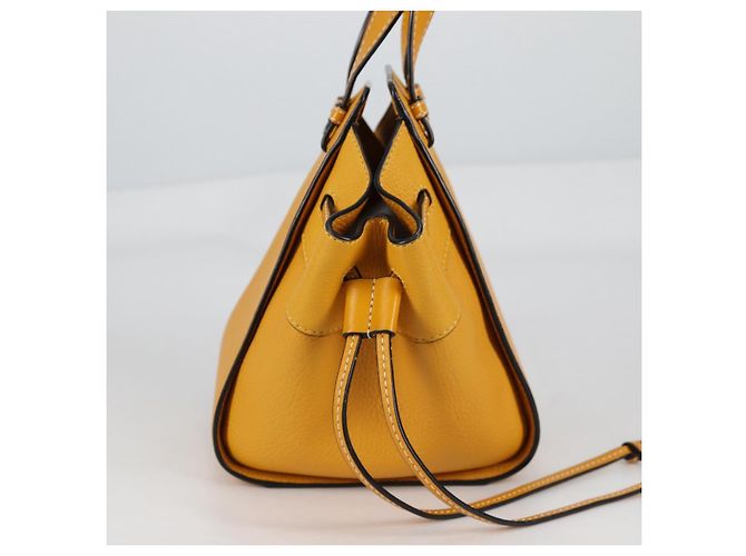 LOEWE Borsa a mano Hammock Compact in pelle gialla Auth 135252M Giallo - vista 4