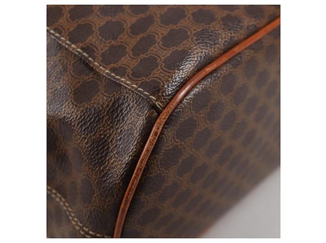 Céline Borsa a Spalla in Tela Macadam CELINE in Pelle PVC Marrone Oro Auth 136201 D'oro - vista 12