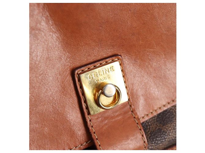Céline Borsa a Spalla in Tela Macadam CELINE in Pelle PVC Marrone Oro Auth 136201 D'oro - vista 18