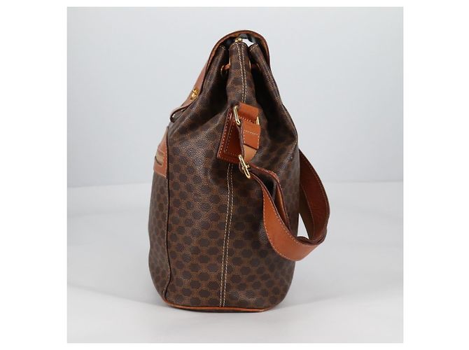 Céline Borsa a Spalla in Tela Macadam CELINE in Pelle PVC Marrone Oro Auth 136201 D'oro - vista 4