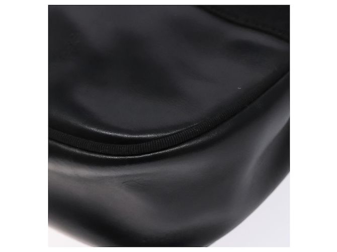 Borsa a Spalla Vala in Pelle Nera e Oro Auth BA5416 di Salvatore Ferragamo Nero D'oro - vista 10