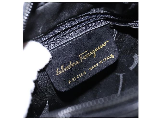 Borsa a Spalla Vala in Pelle Nera e Oro Auth BA5416 di Salvatore Ferragamo Nero D'oro - vista 16