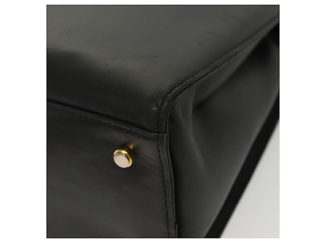 Sac à bandoulière Gancini en cuir noir et or Auth 137871 de Salvatore Ferragamo Doré - vue 11