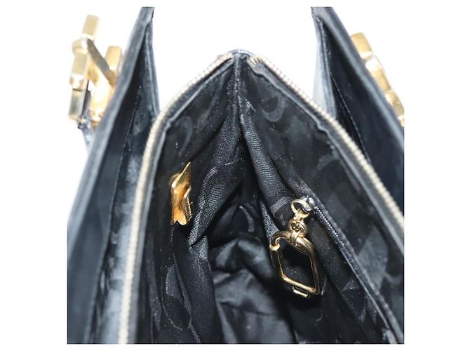 Sac à bandoulière Gancini en cuir noir et or Auth 137871 de Salvatore Ferragamo Doré - vue 18