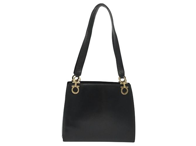 Sac à bandoulière Gancini en cuir noir et or Auth 137871 de Salvatore Ferragamo Doré - vue 3