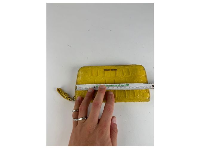 Vintage Miu Miu Leather Wallet Yellow - view 7