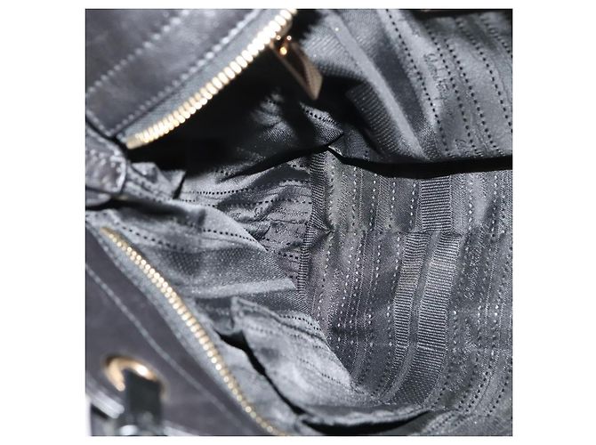 Borsa a Mano Salvatore Ferragamo Vala Smalto 2 vie Nero Oro Auth bs28916 - vista 20