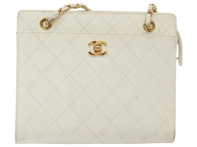 CHANEL Matelasse Chain Shoulder Bag Caviar Skin White Gold CC Auth gh580 Golden - view 2