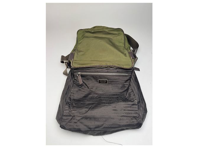 Sac triangle en polyester 2Way vintage Prada vert marron Kaki - vue 3