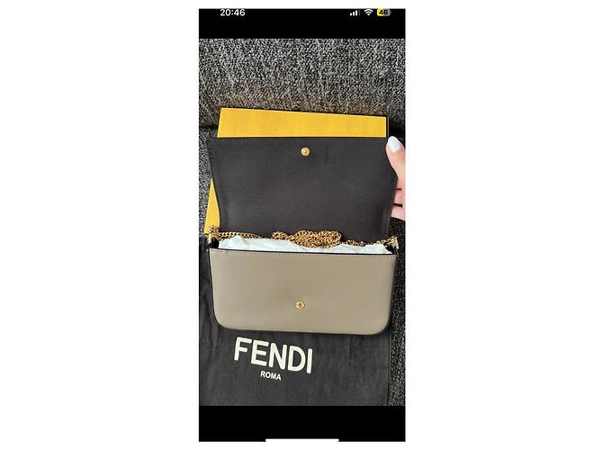 Fendi On-Chain Geldbörse Taupe - Ansicht 5