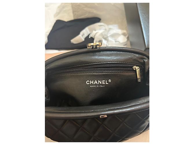 Pochette Chanel in pelle nera trapuntata Nero - vista 13