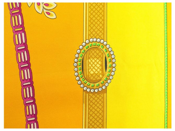 Hermès FULAR HERMES INDIA DI CATY LATHAM 1986 IN SETA 90 CM Giallo - vista 11