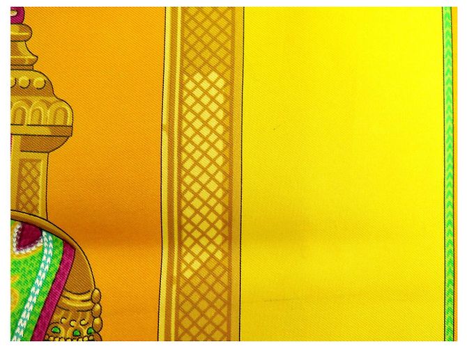Hermès FULAR HERMES INDIA DI CATY LATHAM 1986 IN SETA 90 CM Giallo - vista 12
