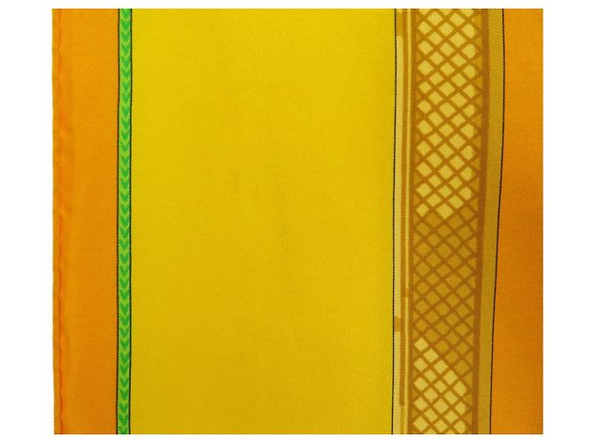 Hermès FULAR HERMES INDIA DI CATY LATHAM 1986 IN SETA 90 CM Giallo - vista 14