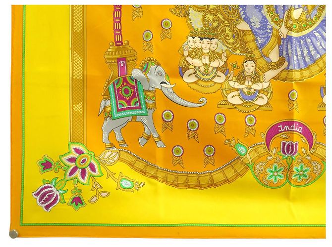 Hermès FULAR HERMES INDIA DI CATY LATHAM 1986 IN SETA 90 CM Giallo - vista 4