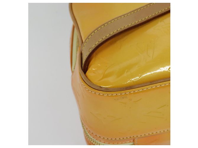 LOUIS VUITTON Mochila Marley Monogram Vernis Amarela M91040 LV Auth 137398 Amarelo - vista 15