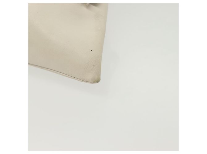 Bolsa de Ombro Salvatore Ferragamo em Couro Branco Prata Auth bs28717 - vista 16