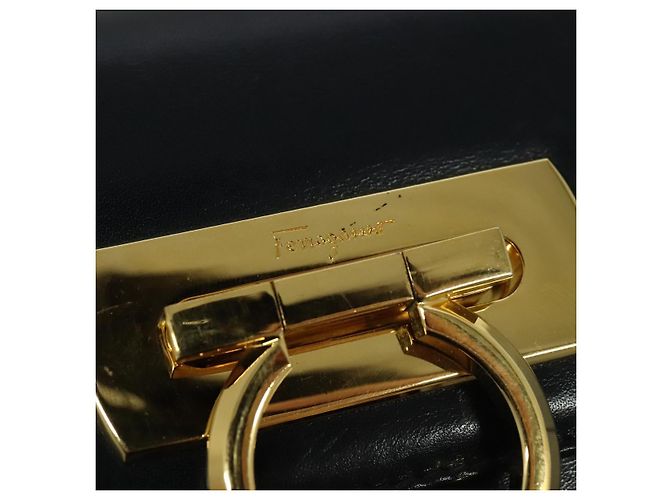 Borsa a Spalla Gancini in Pelle Salvatore Ferragamo Blu Navy Oro Auth bs28922 - vista 18