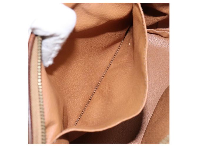 Céline CELINE Macadam Canvas Clutch Tasche aus PVC-Leder in Braun Gold Auth gh607 Golden - Ansicht 10