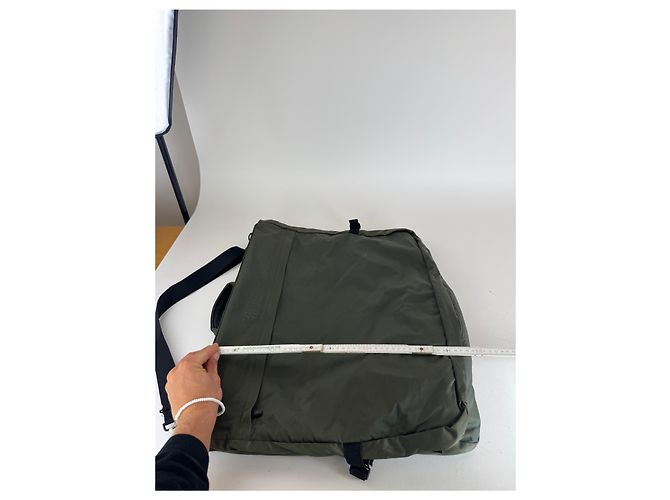 Vintage Issey Miyake Canvas Polyester Reisetasche 2-Wege Grau Khaki - Ansicht 12