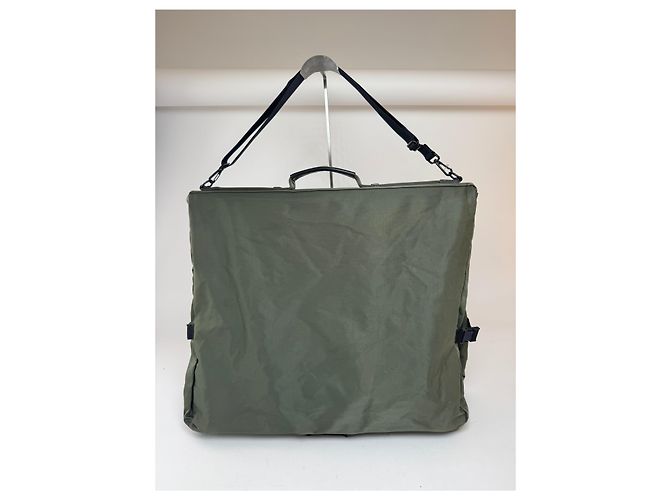 Vintage Issey Miyake Canvas Polyester Reisetasche 2-Wege Grau Khaki - Ansicht 2