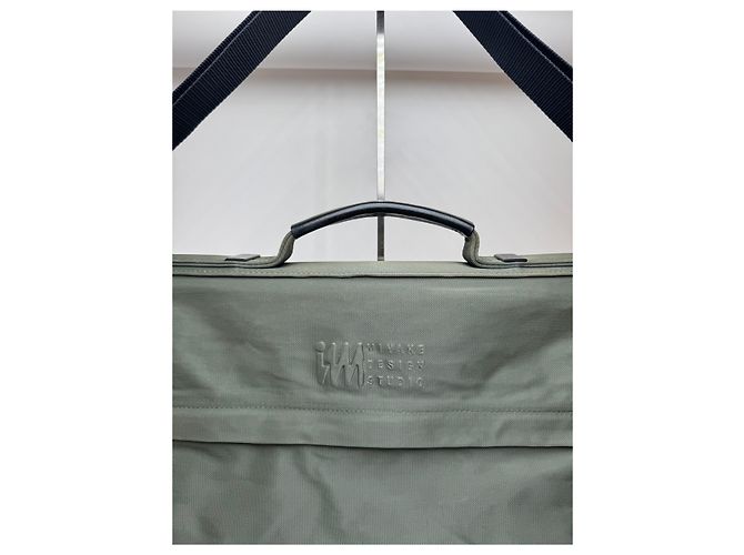 Vintage Issey Miyake Canvas Polyester Reisetasche 2-Wege Grau Khaki - Ansicht 4