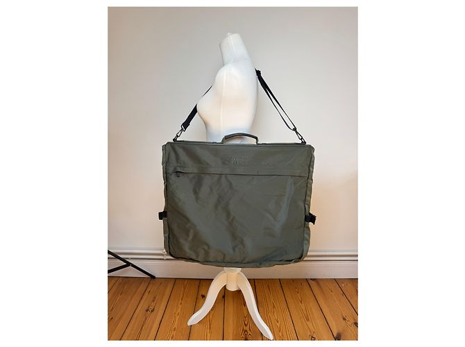 Vintage Issey Miyake Canvas Polyester Reisetasche 2-Wege Grau Khaki - Ansicht 8
