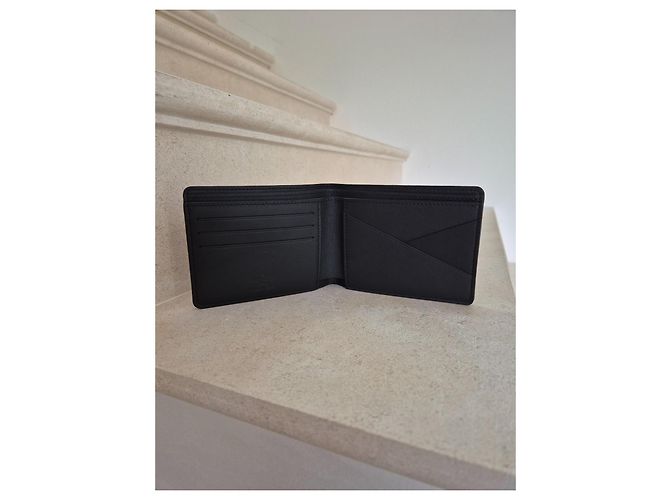 Louis Vuitton Shadow Geldbörse aus schwarzem Leder - Ansicht 3