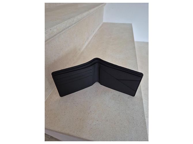 Louis Vuitton Shadow Geldbörse aus schwarzem Leder - Ansicht 5