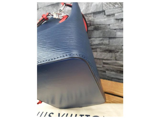 Louis Vuitton NeoNoe Pelle Epi Set Completo Blu - vista 6