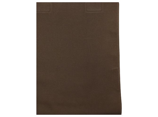 Bolso de Hombro de Cuero Taiga Louis Vuitton Castaño - vista 8