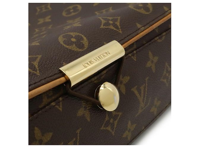 Borsa Messenger Abbesses Monogramma Louis Vuitton Marrone - vista 8