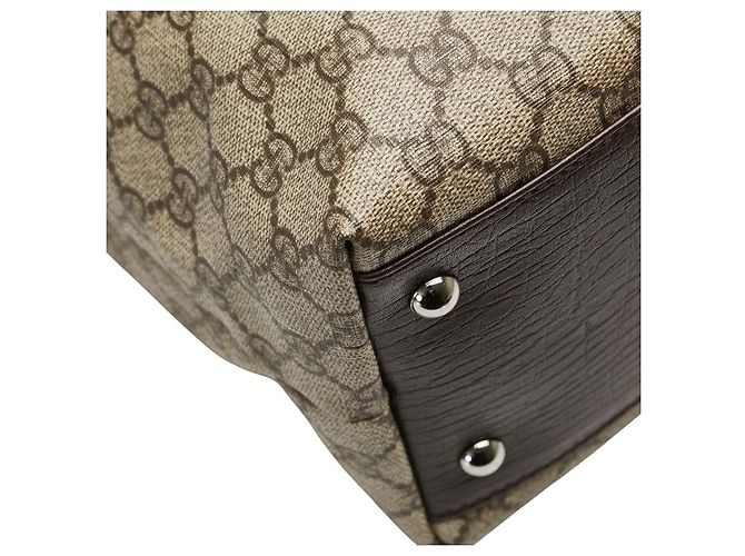 Bolsa Tote Gucci GG Supreme em PVC Marrom Bege - vista 8