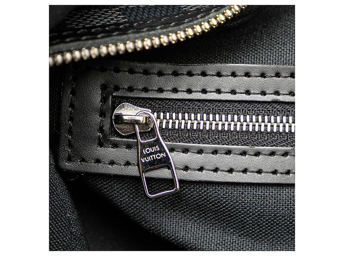 Louis Vuitton Black Damier Graphite Sac Leoh - view 6