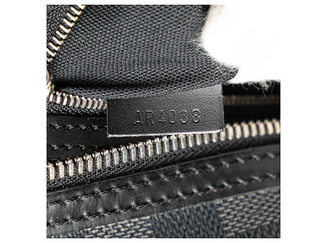 Louis Vuitton Black Damier Graphite Sac Leoh - view 7