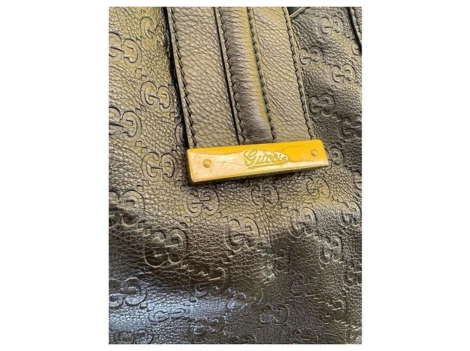 Gucci - 'New Web' Hobo Bag in Black Guccissima Leather - view 3
