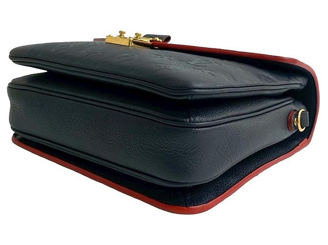 Borsa 2 in 1 Pochette Metis Monogram Empreinte Louis Vuitton Blu - vista 9