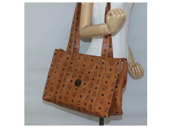 Borsa a spalla MCM Logogram Vicetos PVC Marrone Oro Auth BA5434 D'oro - vista 20