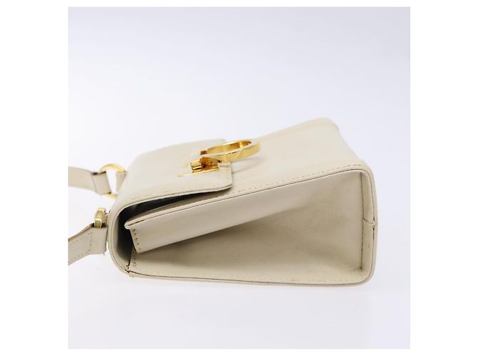 Borsa a Spalla Gancini in Pelle Bianca e Oro Salvatore Ferragamo Auth gh505 Bianco D'oro - vista 4
