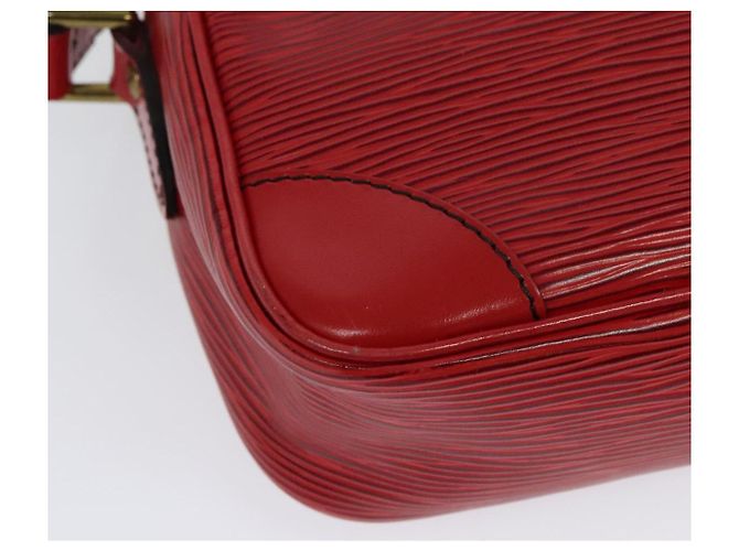 LOUIS VUITTON Borsa a Spalla Epi Trocadero 23 Rossa M52307 LV Auth 127979 Rosso - vista 17