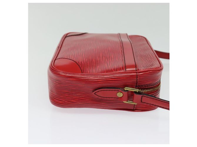 LOUIS VUITTON Borsa a Spalla Epi Trocadero 23 Rossa M52307 LV Auth 127979 Rosso - vista 4