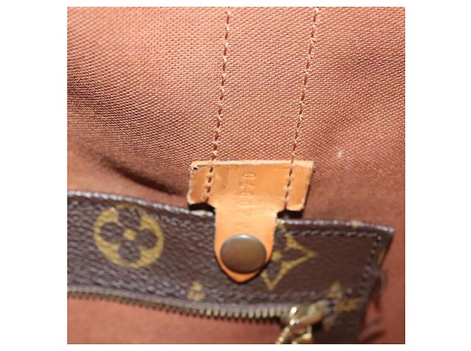 LOUIS VUITTON Borsa a Spalla Monogram Randonnee GM M42244 LV Auth 138443 Monogramma - vista 12
