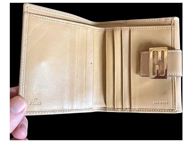Baguette Fendi Woven Leather Wallet Eggshell Gold FF Clasp - view 3