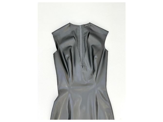 Autre Marque Atsuko Kudo Latexkleid Grau - Ansicht 9