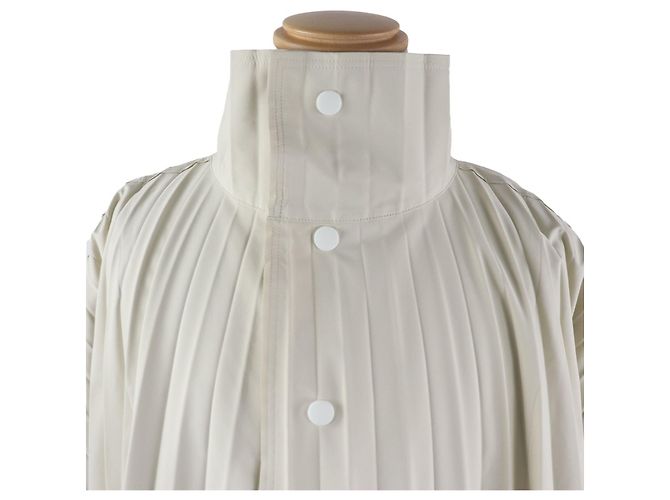 Homme Plissé Issey Miyake Abrigo de Poliéster Beige - vista 2